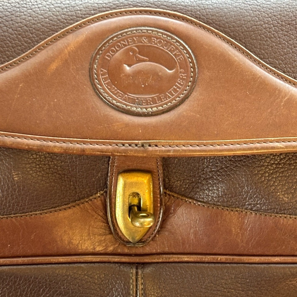Dooney & Bourke toggle Flap Shoulder Bag AWL Leather USA made Brown Vintage - Picture 3 of 11